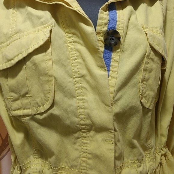 Ladies Spring Jacket - Picture 2 of 5